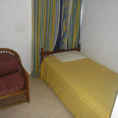 Villa With 6 Bedrooms In Pereybere, With Wonderful Mountain View, Priv Grand Bay Buitenkant foto